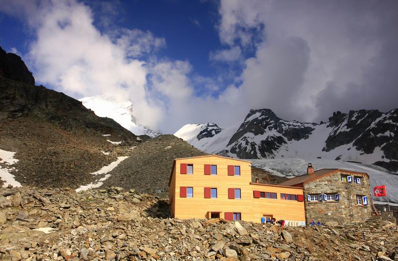 best swiss hiking trips