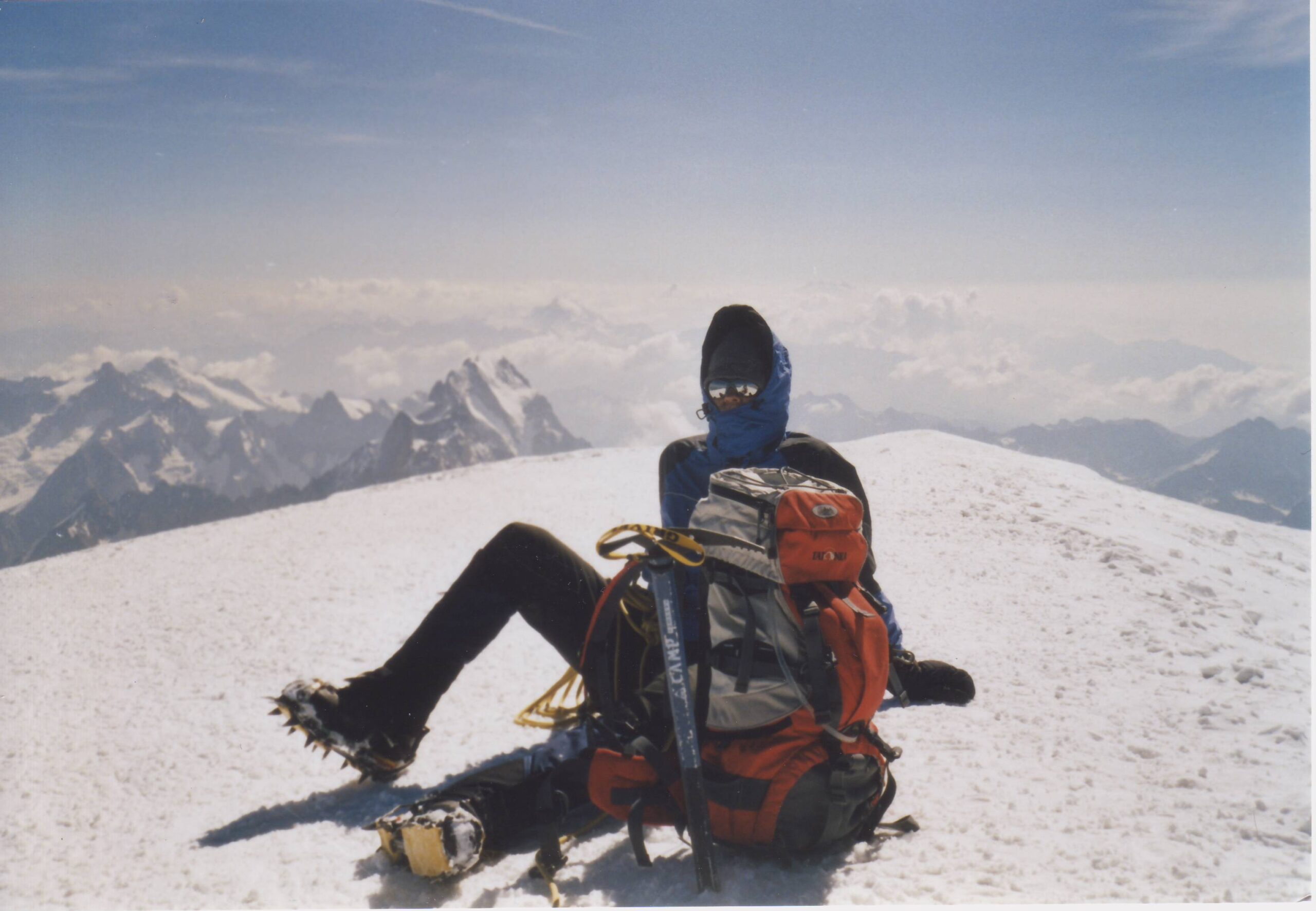 trekking switzerland summer